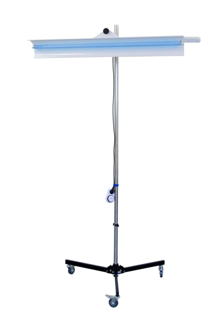 Celý postavený UV-C set se zapojením do analogového časovače.